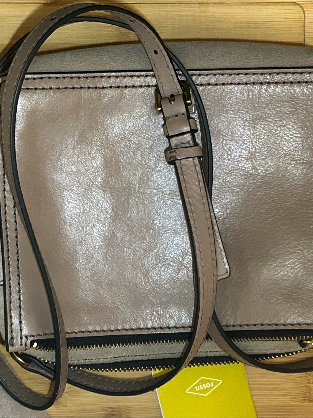 Fossil crossbody purse - Picture 8 of 15